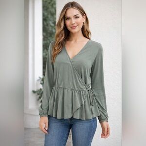 Lucky Brand Sage Green Bishop Wrap Top size medium